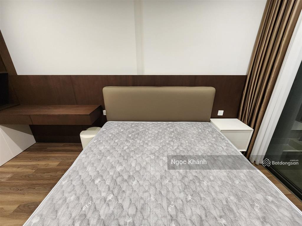 Căn 1pn có 2 ban công full đồ mới tinh tại zr3