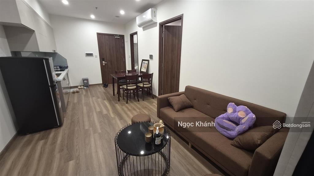 1n tòa zr3 43,3m, full đồ, phòng ngủ có ban công siêu thoáng