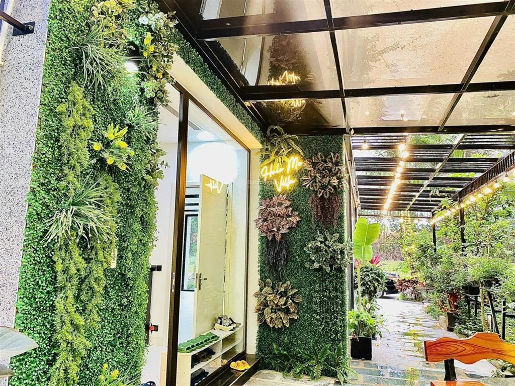 Bán gấp căn villa phố đêm flamingo đại lải 147m2  xây 4tầng  5ngủ. full nội thất  giá nhỉnh 12tỷ