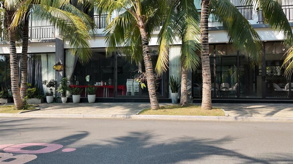 Chính chủ bán căn thô 96m dãy shophouse tại flamingo đại lải giá 5 6tỷ | vị trí kinh doanh đắc địa