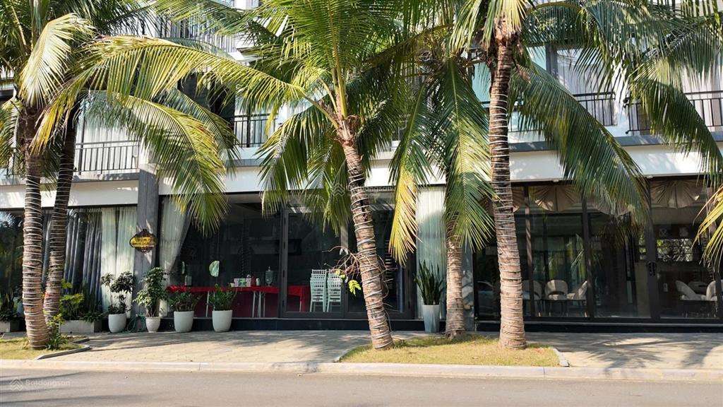 Chính chủ bán căn thô 96m dãy shophouse tại flamingo đại lải giá 5 6tỷ | vị trí kinh doanh đắc địa