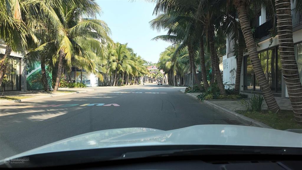 Chính chủ bán căn thô 96m dãy shophouse tại flamingo đại lải giá 5 6tỷ | vị trí kinh doanh đắc địa