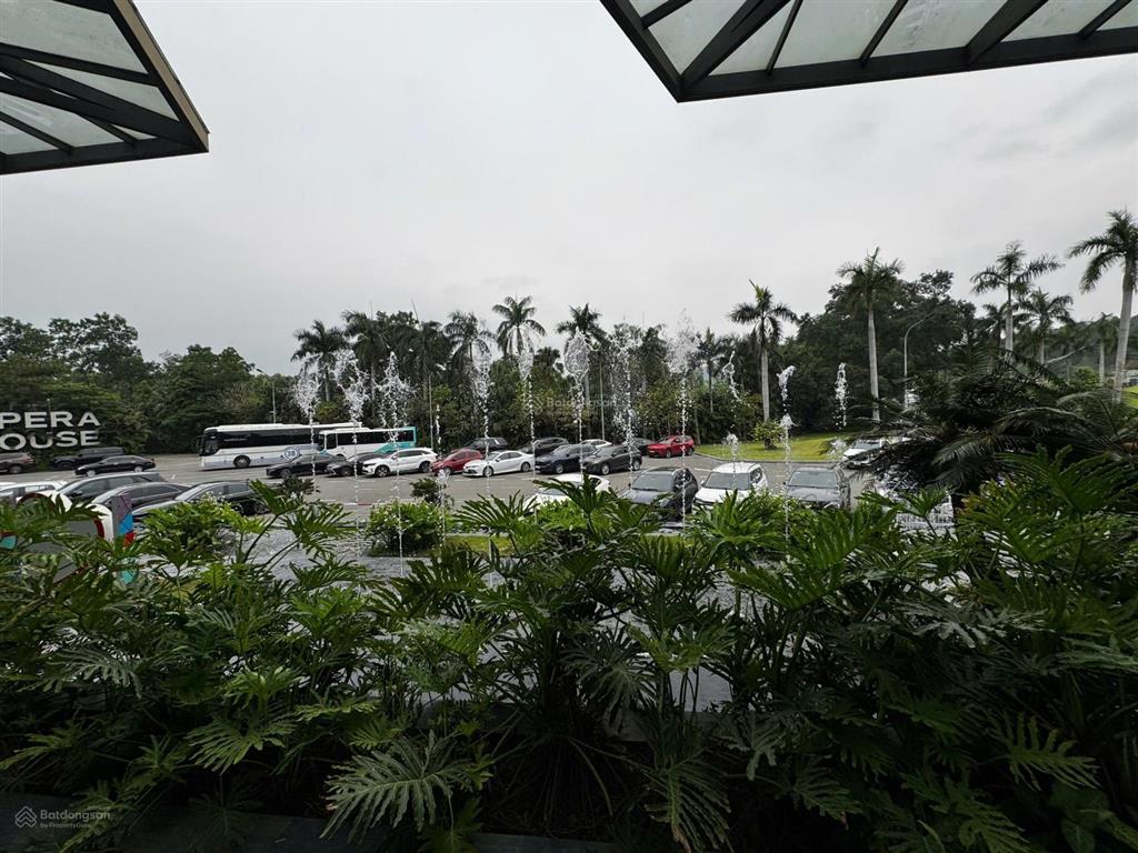 Bán căn hộ 80m2 tại tòa sky forest  flamingo đại lải. full nội thất, sổ lâu dài. giá 3,x tỷ