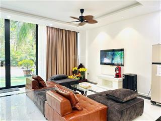 Bán shophouse tại flamingo đại lải96m2,xây 4 tầng.full nội thấtbể bơi riêng.sổ lâu dài.giá 7,9 tỷ