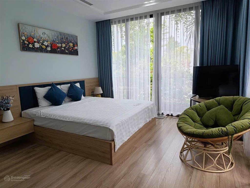Bán bt song lập 150m2 3pn, bể bơi riêng view đồi thông tại flamingo đại lải. sổ lâu dài giá 12 tỷ