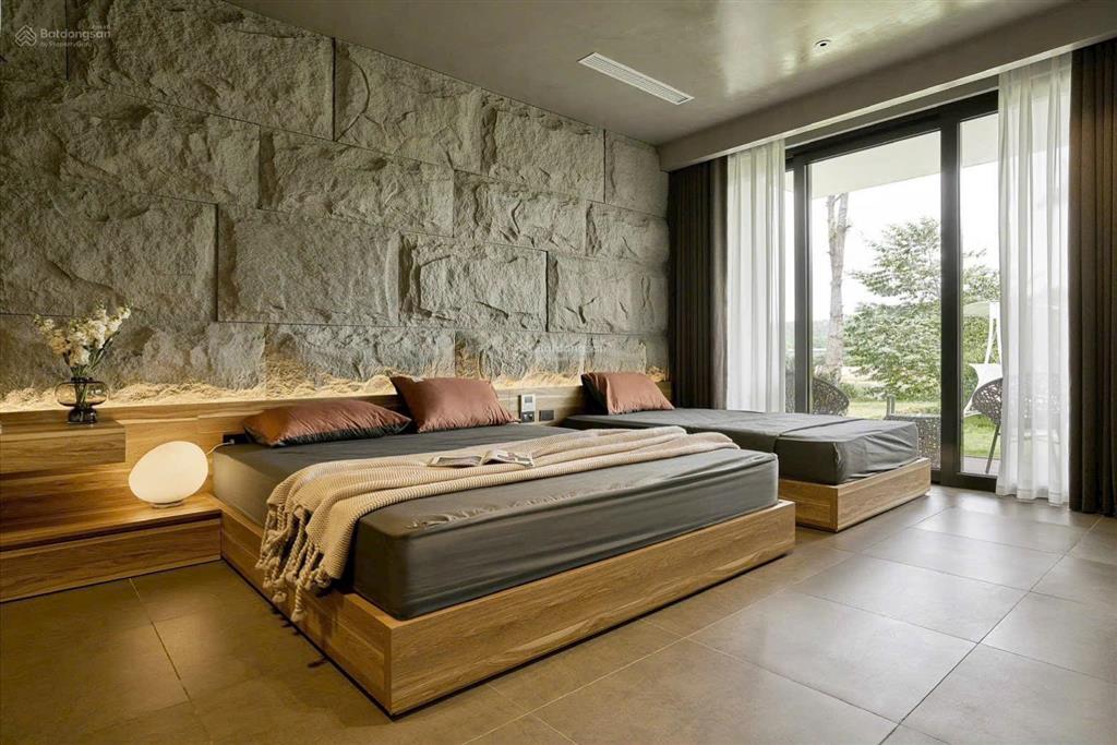 Bán villa mặt hồ hiếm tại venus resort 250m3pn,bể bơi riêng sổ lâu dài, sân vườn rộng, chỉ 13,5tỷ
