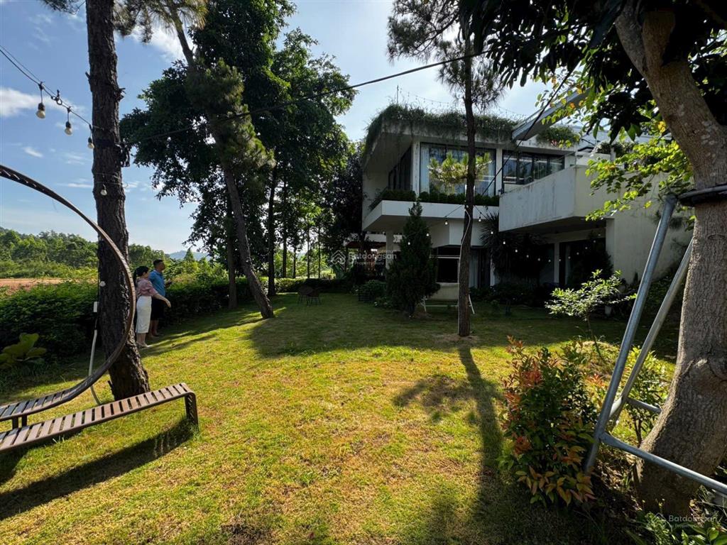 Bán villa mặt hồ hiếm tại venus resort 250m3pn,bể bơi riêng sổ lâu dài, sân vườn rộng, chỉ 13,5tỷ