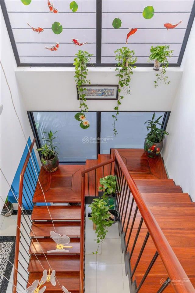 Bán gấp biệt thự venus resort 180m²  3 phòng ngủ. full nội thất. giá chưa đến 7 tỷ