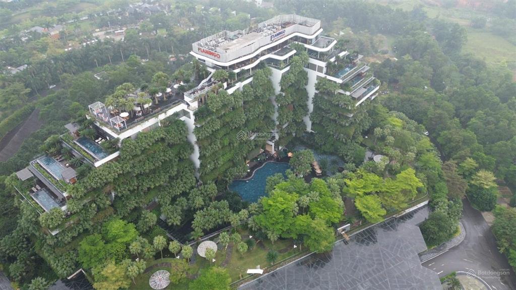 Bán nhanh căn hộ khách sạn 60m 1pn, sổ lâu dài, nhận nhà ngay chỉ nhỉnh 2 tỷ tại flamingo đại lải