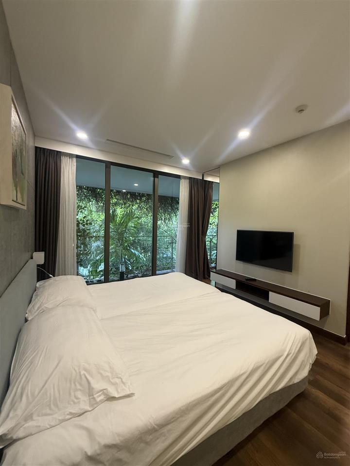 Bán nhanh căn hộ khách sạn 60m 1pn, sổ lâu dài, nhận nhà ngay chỉ nhỉnh 2 tỷ tại flamingo đại lải
