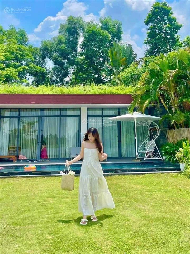 Bán biệt thự mặt hồ 323m2 3pn, view cực đẹp tại flamingo đại lải resort, giá chỉ 8, x tỷ