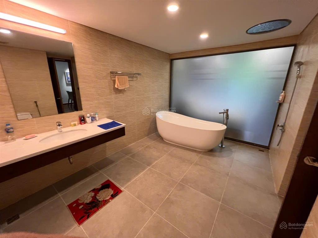 Bán gấp căn hộ khách sạn sky forest 74m 1pnfull nội thất, ban công rộng, sổ lâu dài 2,4tỷ