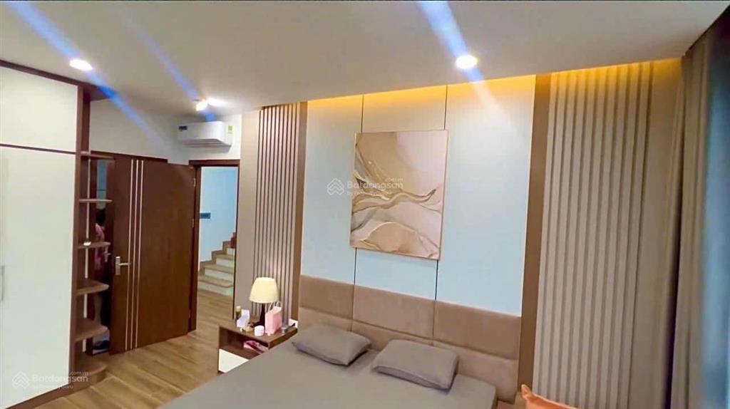 Bán shophouse flamingo đại lải 92m căn góc 3 mặt thoáng, 4 tầng, 5pnfull đồ. sổ lâu dài 8,2 tỷ
