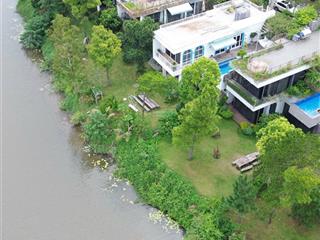 Bán biệt thự mặt hồ venus resort 250m3ngủ. bể bơi riêngfull nội thất. sổ lâu dài. bán nhanh 13 tỷ