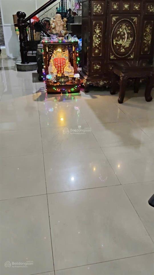 Căn hộ dịch vụ quận 4 giá 7,6 tỷ