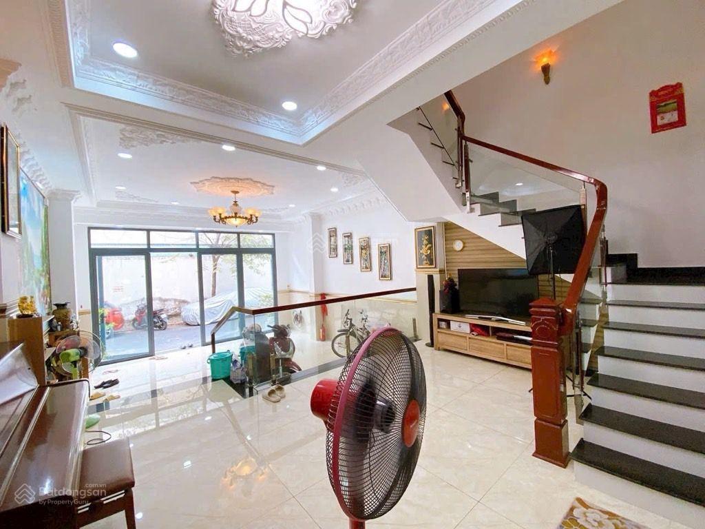 Bán nhà hxh , bùi văn ba, quận 7 chỉ 9,3 tỷ