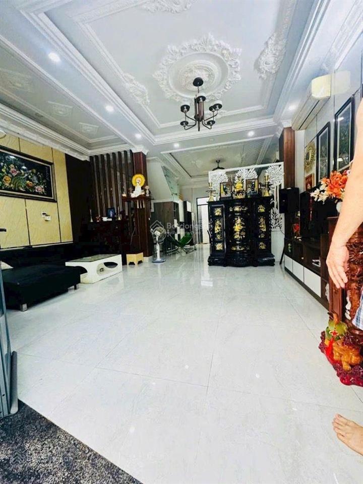 Bán nhà hxh , 5mx14m, p tân thuận, đông, q7 giá 9,25 tỷ