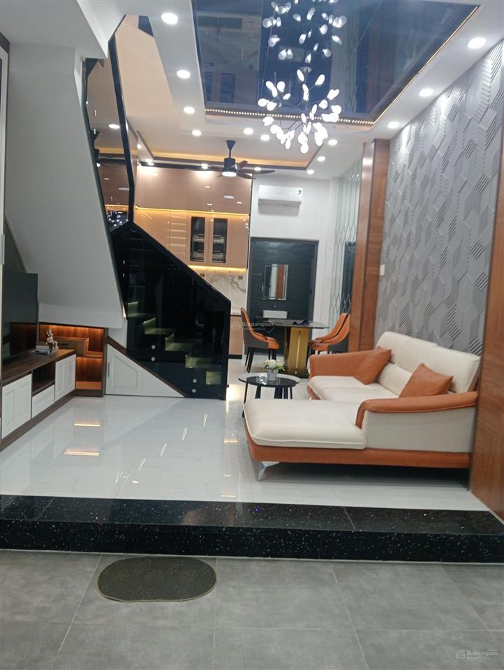 Bán nhà oto ngủ trong nhà, hẻm 1806 huỳnh tấn phát giá 6,7 tỷ