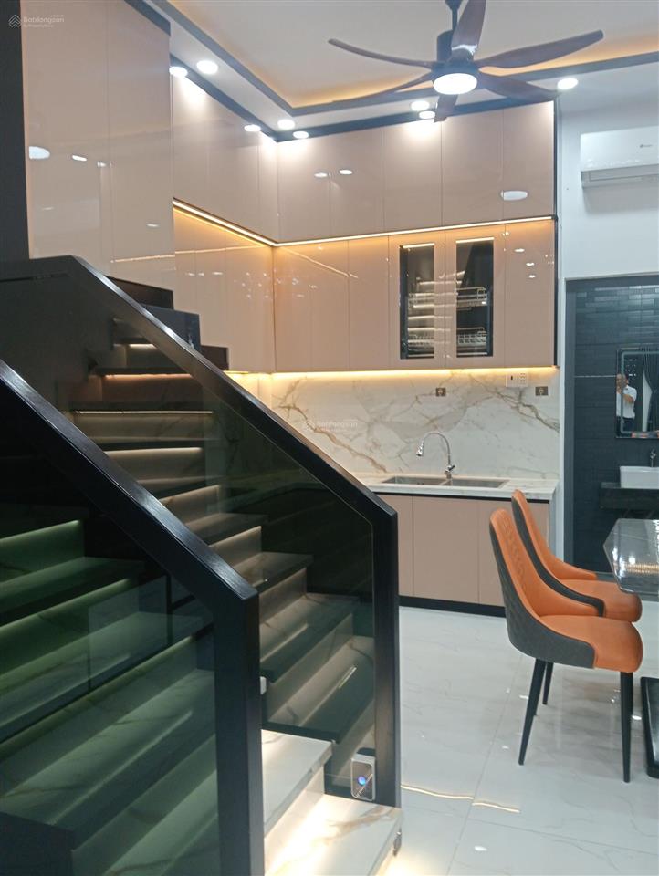 Bán nhà oto ngủ trong nhà, hẻm 1806 huỳnh tấn phát giá 6,7 tỷ