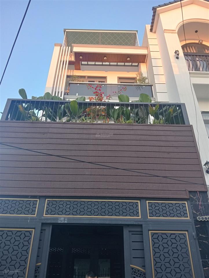 Bán nhà oto ngủ trong nhà, hẻm 1806 huỳnh tấn phát giá 6,7 tỷ