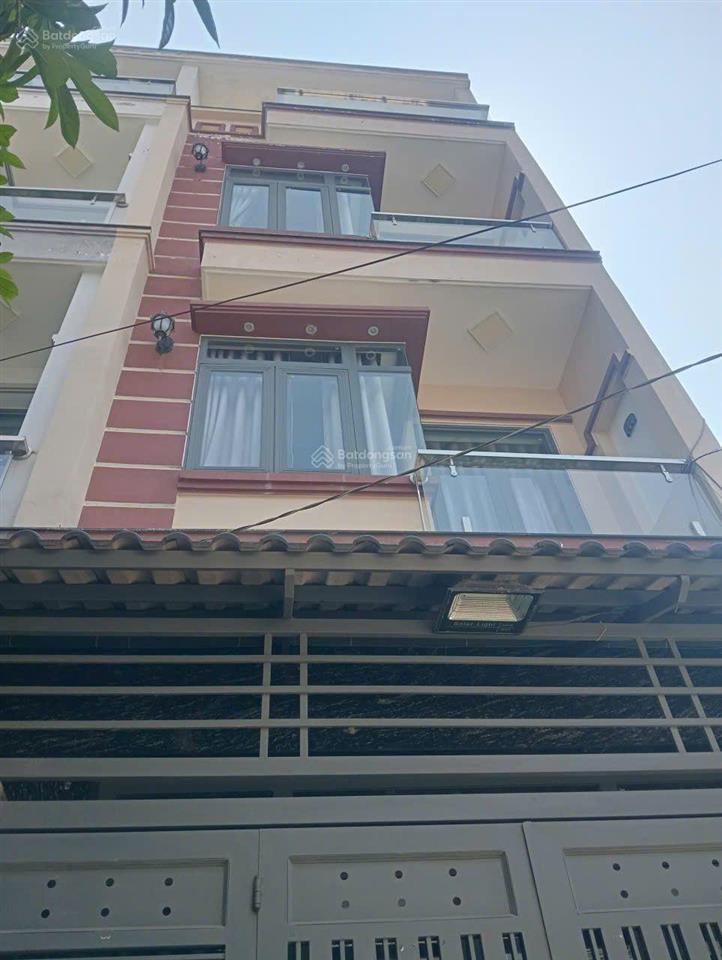 Bán nhà 4 tầng, khu phân lô sát hoàng diệu, quận 4 giá 5 tỷ