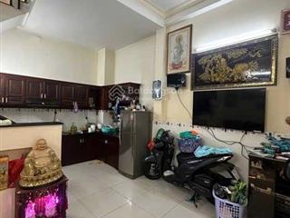 Bán nhà 4 tầng,35m, quận 4 giá 5,1 tỷ