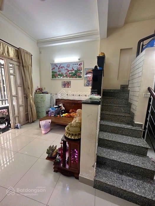 Bán nhà 4 tầng,35m, quận 4 giá 5,1 tỷ