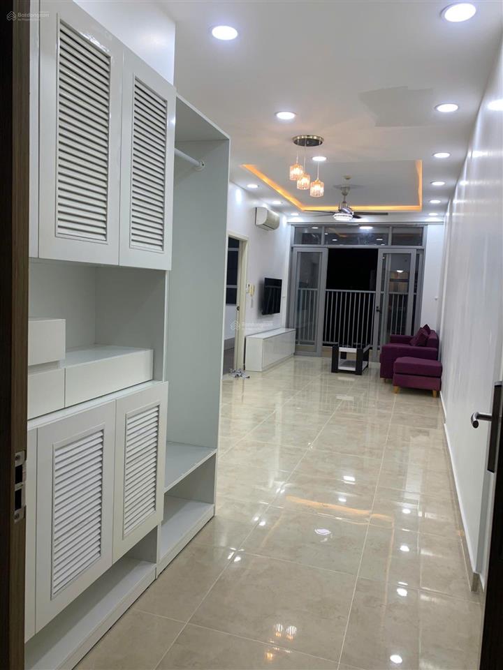 Bán ch, luxcity, quận 7, có sổ nhỉn 4 tỷ