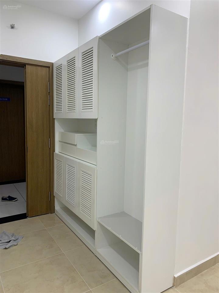Bán ch, luxcity, quận 7, có sổ nhỉn 4 tỷ