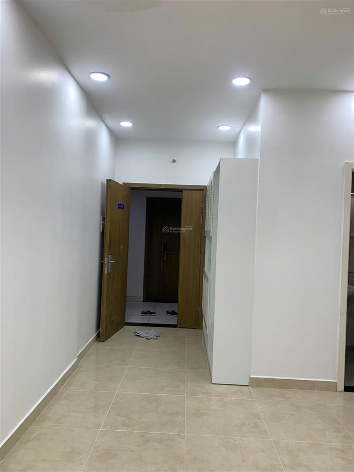 Bán ch, luxcity, quận 7, có sổ nhỉn 4 tỷ