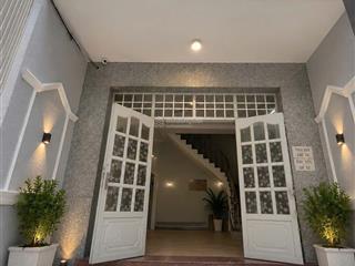 Bán chdv, 100m2, khu dân cư hiện hữu, q4 chỉ 9,9 tỷ