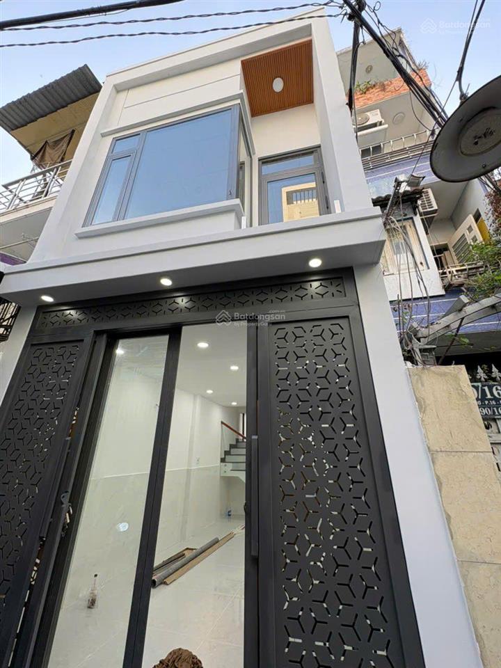 Bán nhà mt hẻm kinh 37m2, quận 4 giá 5,7 tỷ