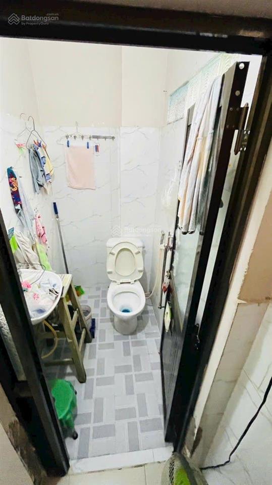 Bán nhà 40m2, quận 4 chỉ 4,2 tỷ