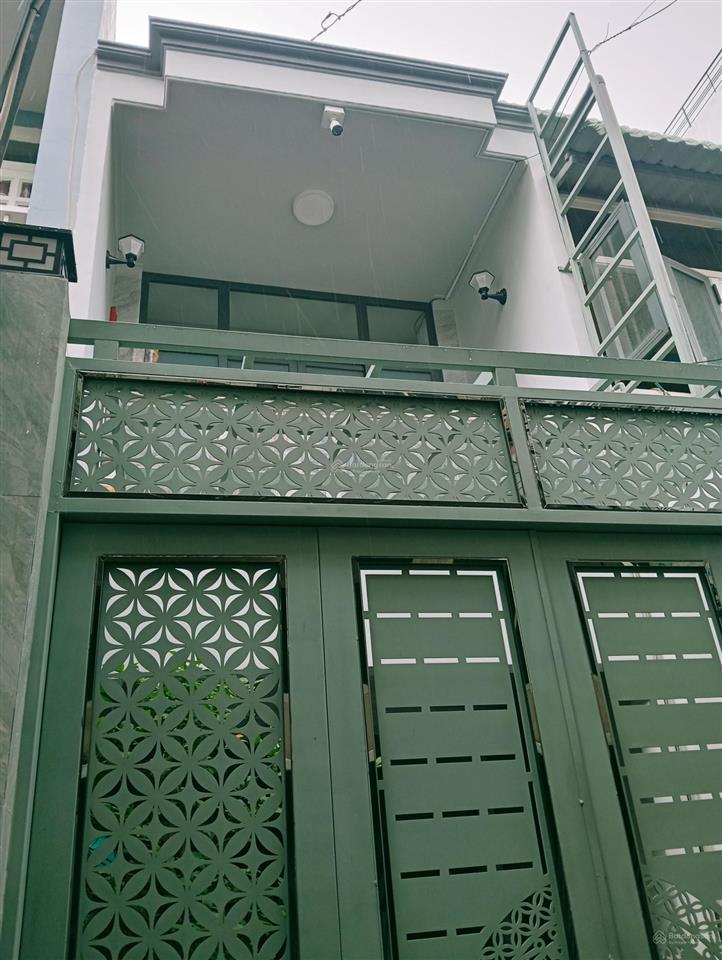 Bán nhà gấp 45m2, full nội thất, quận 4 chỉ 5,25 tỷ