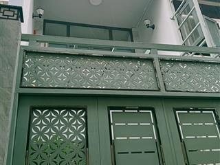 Bán nhà gấp 45m2, full nội thất, quận 4 chỉ 5,25 tỷ