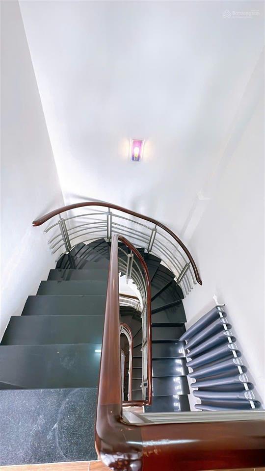 Bán nhà 5 tầng, 40m², q4 chỉ 4,85 tỷ