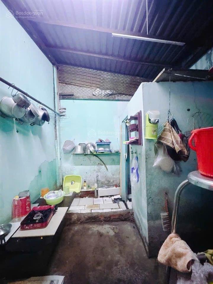 Hiếm nhà 36m2, cấp 4 khánh hội quận 4 giá 3,6 tỷ