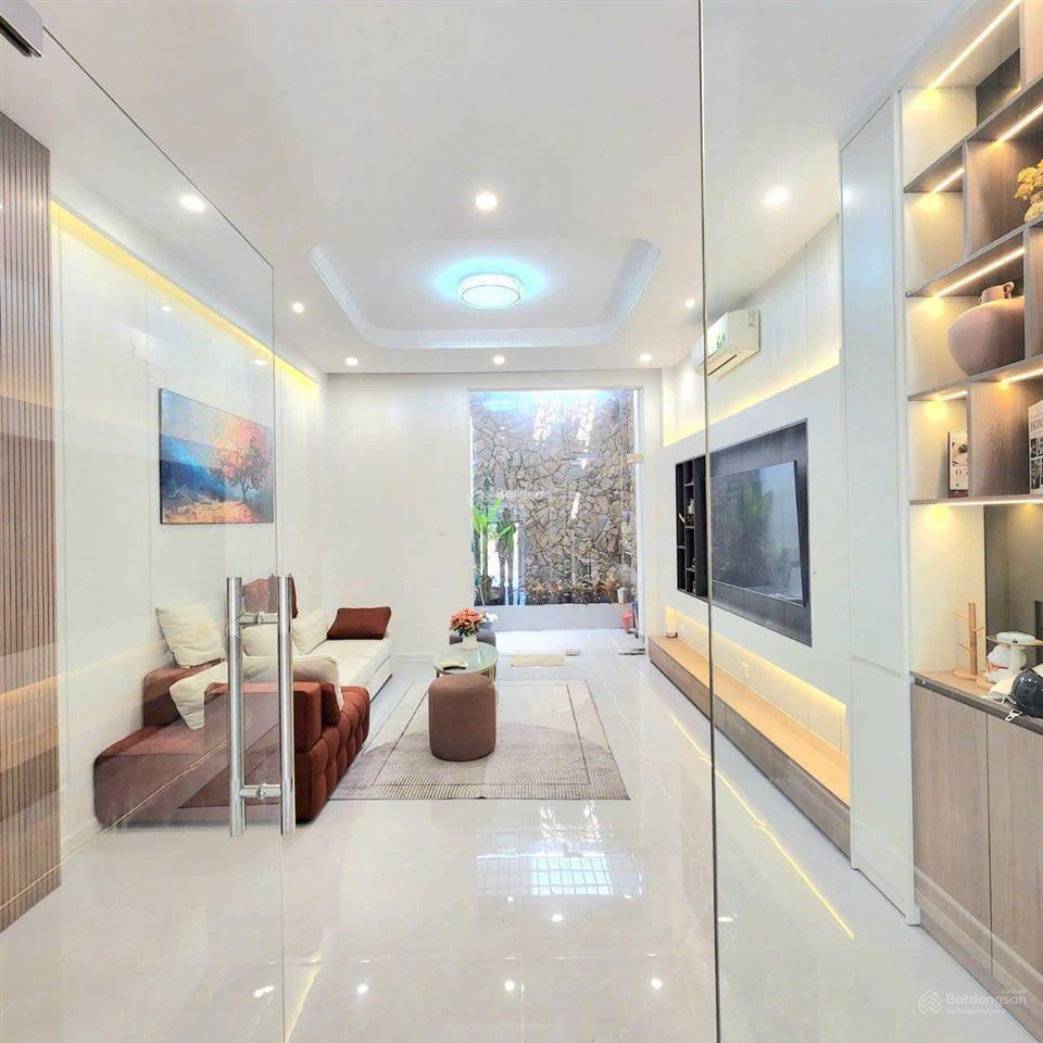 Cho thuê nhà nguyên căn khu cư xá ngân hàng, quận 7, giá 35tr/tháng