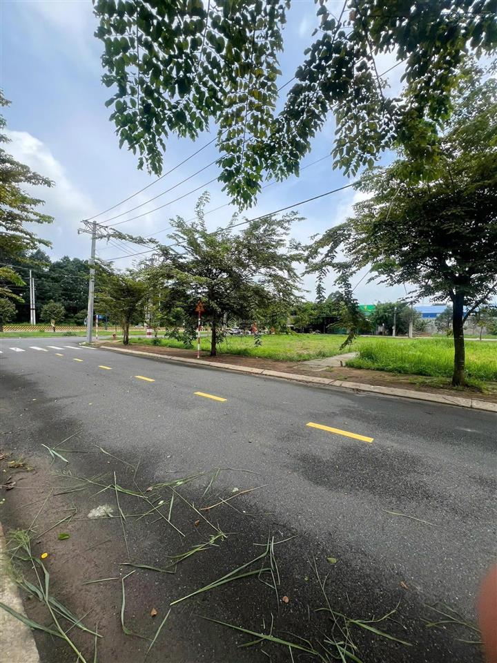 Cuối năm bán gấp lô đất ở kdc đức phát 3, bầu bàng, bình dương, 80m2 2,5 tỷ