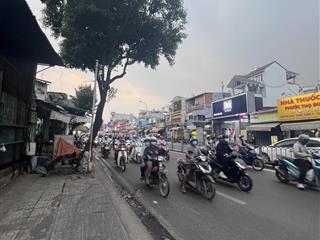 Mtkd hà huy giáp quận 12 cách ngã tư ga 300m 350m2 (10x35) nở hậu dòng tiền 30tr/th chỉ 21 tỷ tl