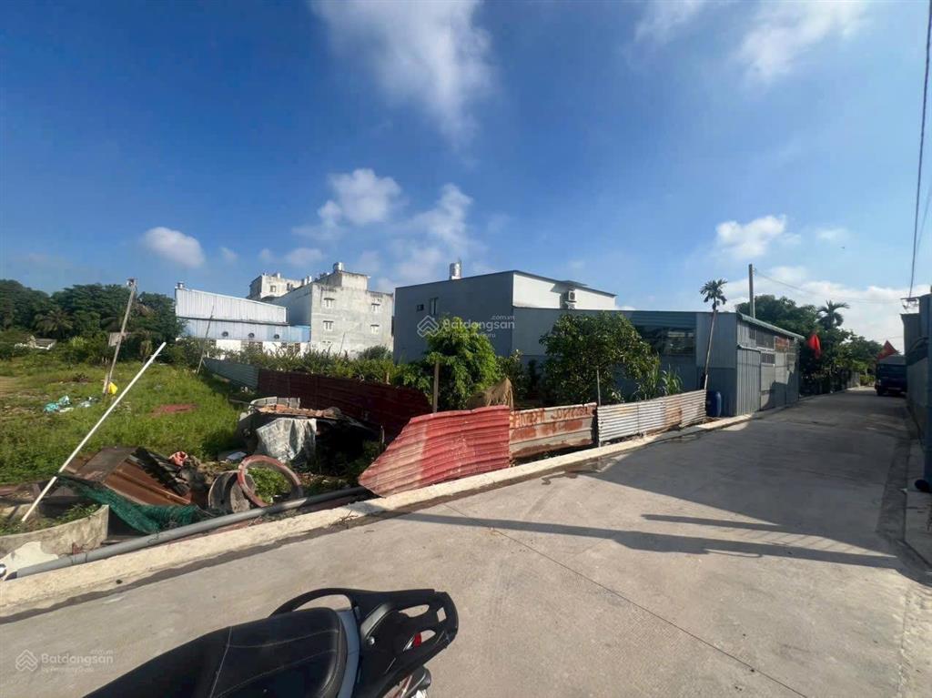 Lô đất shr dt 1058m2 (24x45)  hxh 1/ nhị bình 19 cách bùi công trừng 100m  chỉ 8tỷ