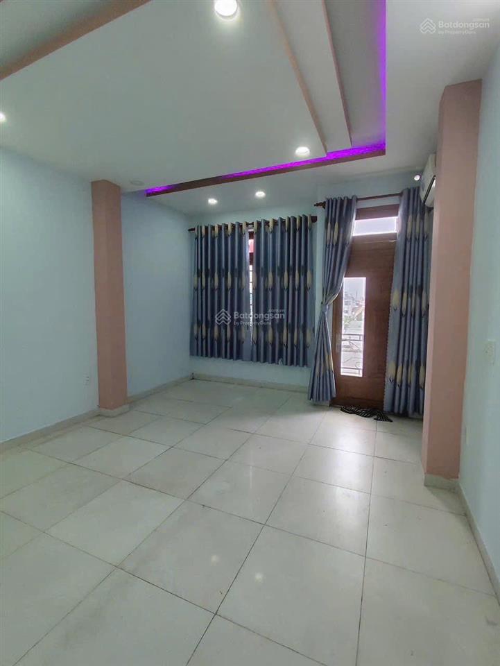 Hh1% nhà 3 tầng shr hẻm xe hơi tránh gần chợ đường tx52  diện tích 56m2  giá chỉ 4,49 tỷ còn bớt