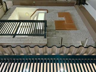 Giữ tiền an toàn nhà q.10 diện tích lớn giá chỉ 3 tỷ 760