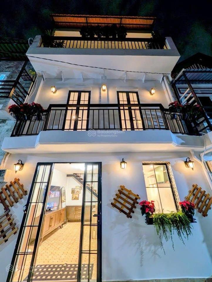Nhà đẹp dương quảng hàm  diện tích vàng 4x14,75m  giá chỉ 2 tỷ 560