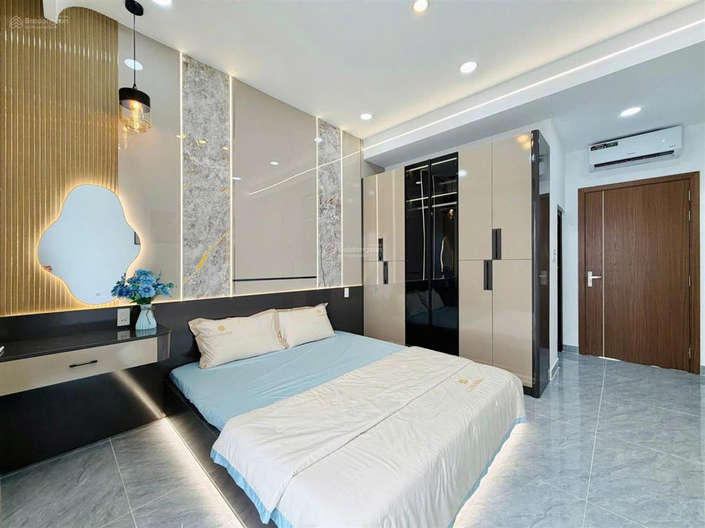 Chuyển chỗ ở nên tôi cần nhượng lại gấp nhà tô hiến thành giá 2 tỷ 550