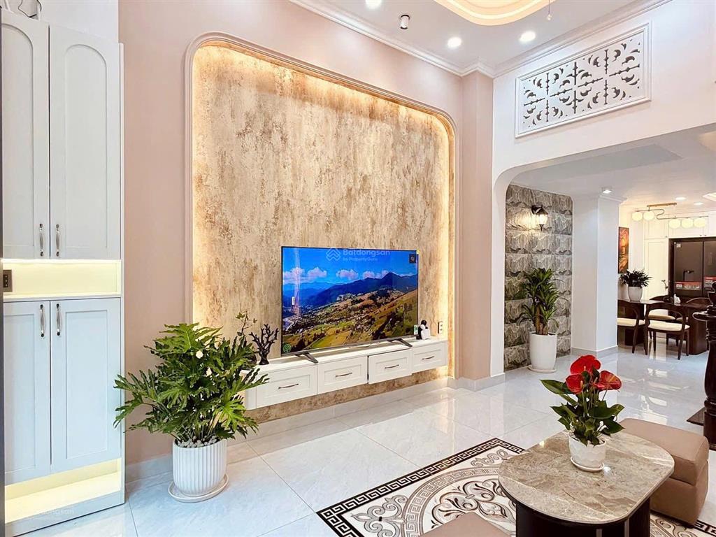 Chủ ngộp cần bán gấp nhà lê văn sỹ quận 3 chỉ 5 tỷ 790