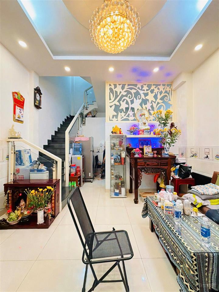 Chủ ngộp cần ra gấp căn nhà lũy bán bích 49m2 giá chỉ 1 tỷ 970