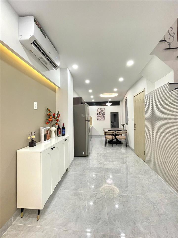 Cơ hội vàng đầu tư nhà phan đình giót  76m2 ngang 5m  giá 7 tỷ 880