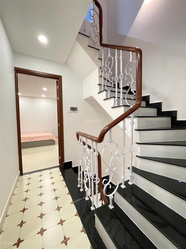 Cơ hội vàng đầu tư nhà phan đình giót  76m2 ngang 5m  giá 7 tỷ 880