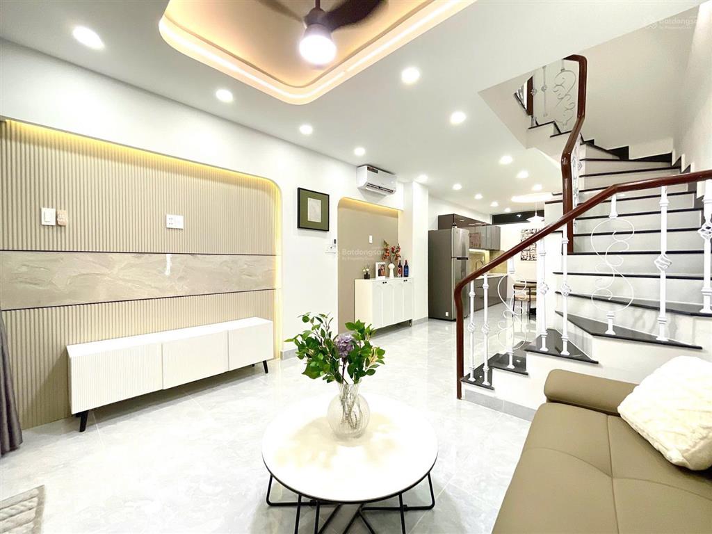 Cơ hội vàng đầu tư nhà phan đình giót  76m2 ngang 5m  giá 7 tỷ 880